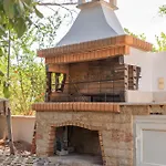 The House Вілла *