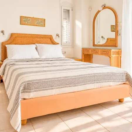 Villa The House Hersonissos (Crete)