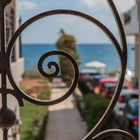 The House * Hersonissos (Crete)