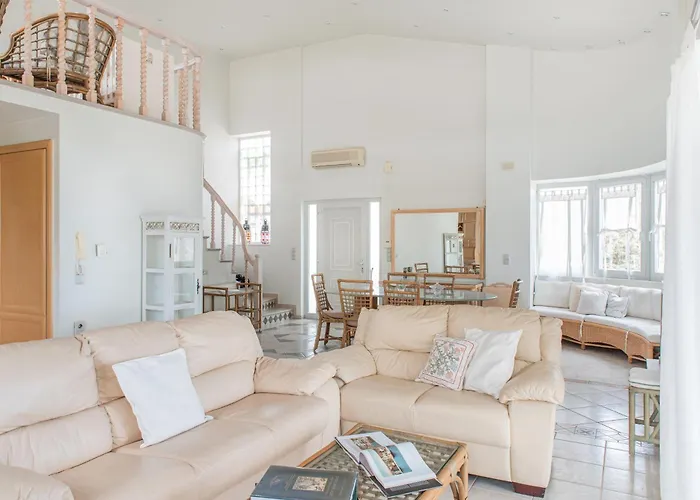 The House Villa *