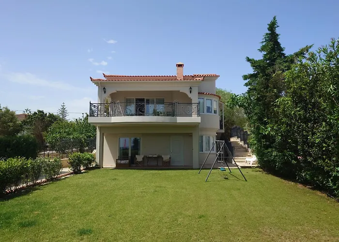 The House Villa